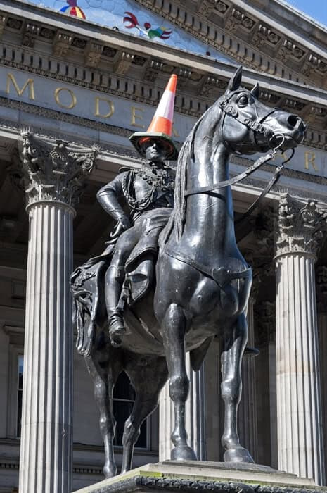 Glasgow Duke Statue